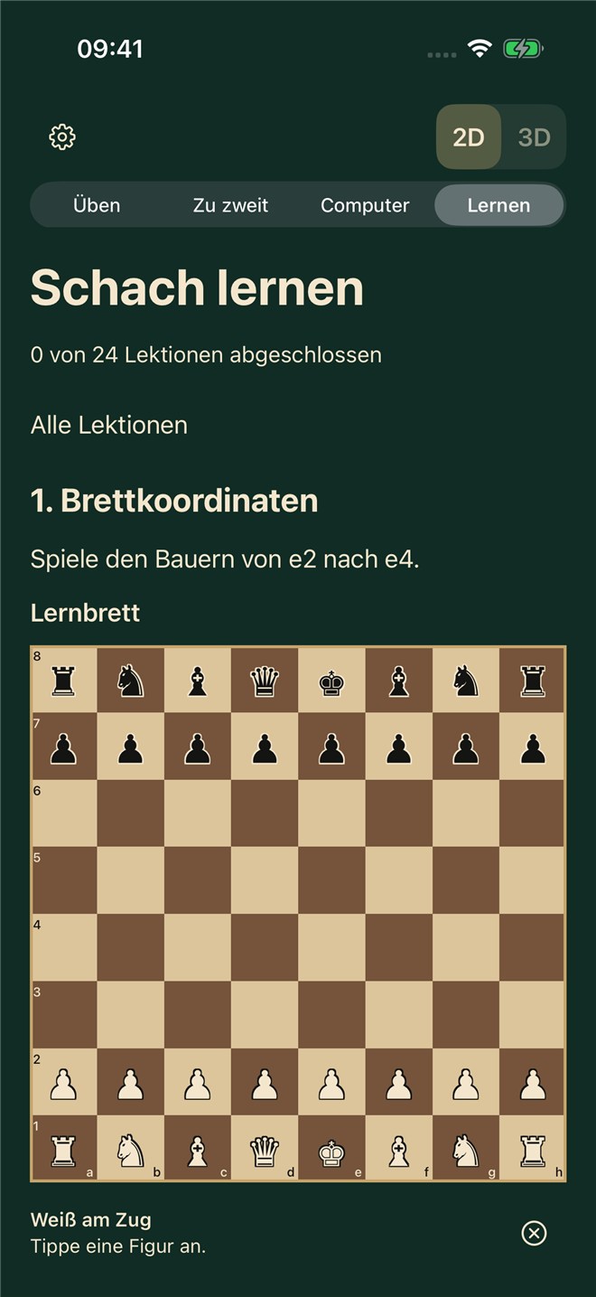 Erste Schachlektion: den Bauern auf dem Lernbrett von e2 nach e4 ziehen